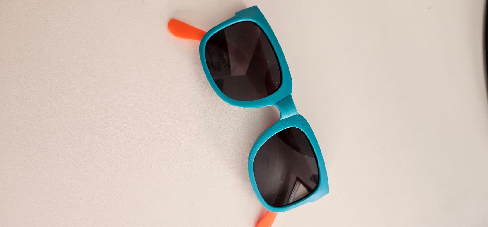 Oculos menino