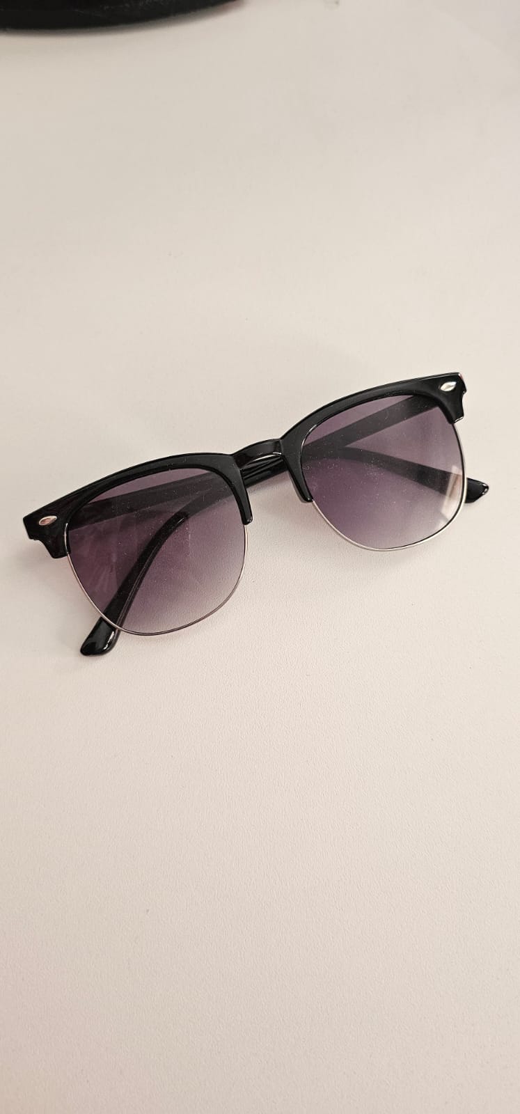 Oculos menino