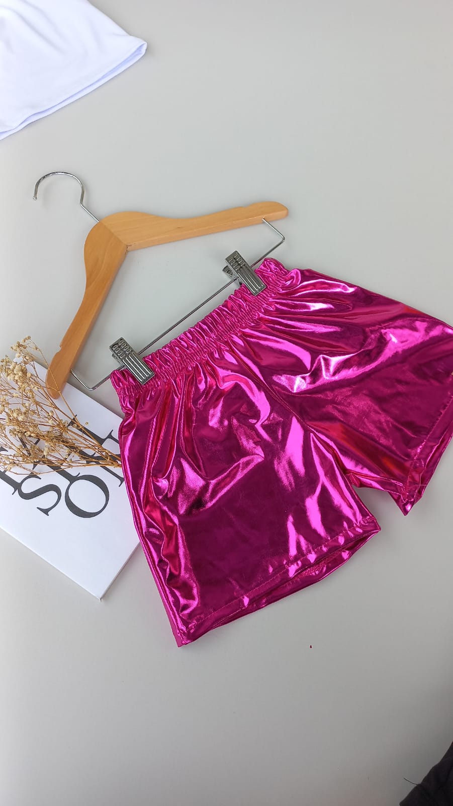 Shorts Metalizado